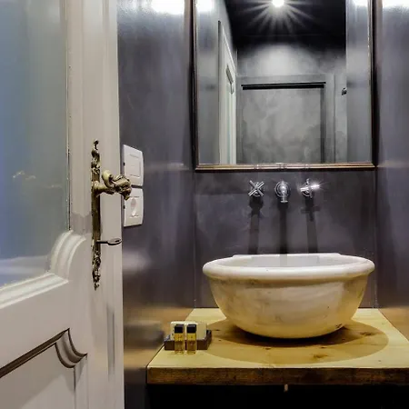 Apartment - Pitti 8 With Amazing View Florence