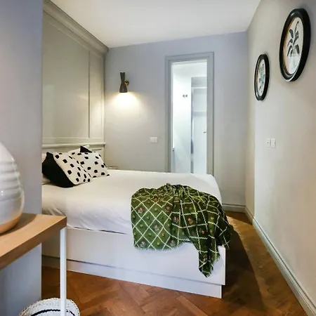 Apartment - Pitti 8 With Amazing View *