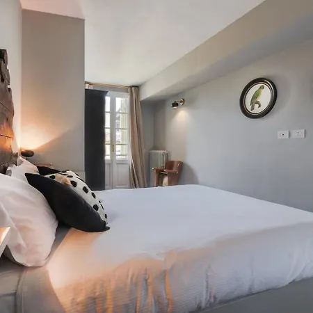 - Pitti 8 With Amazing View Apartment
